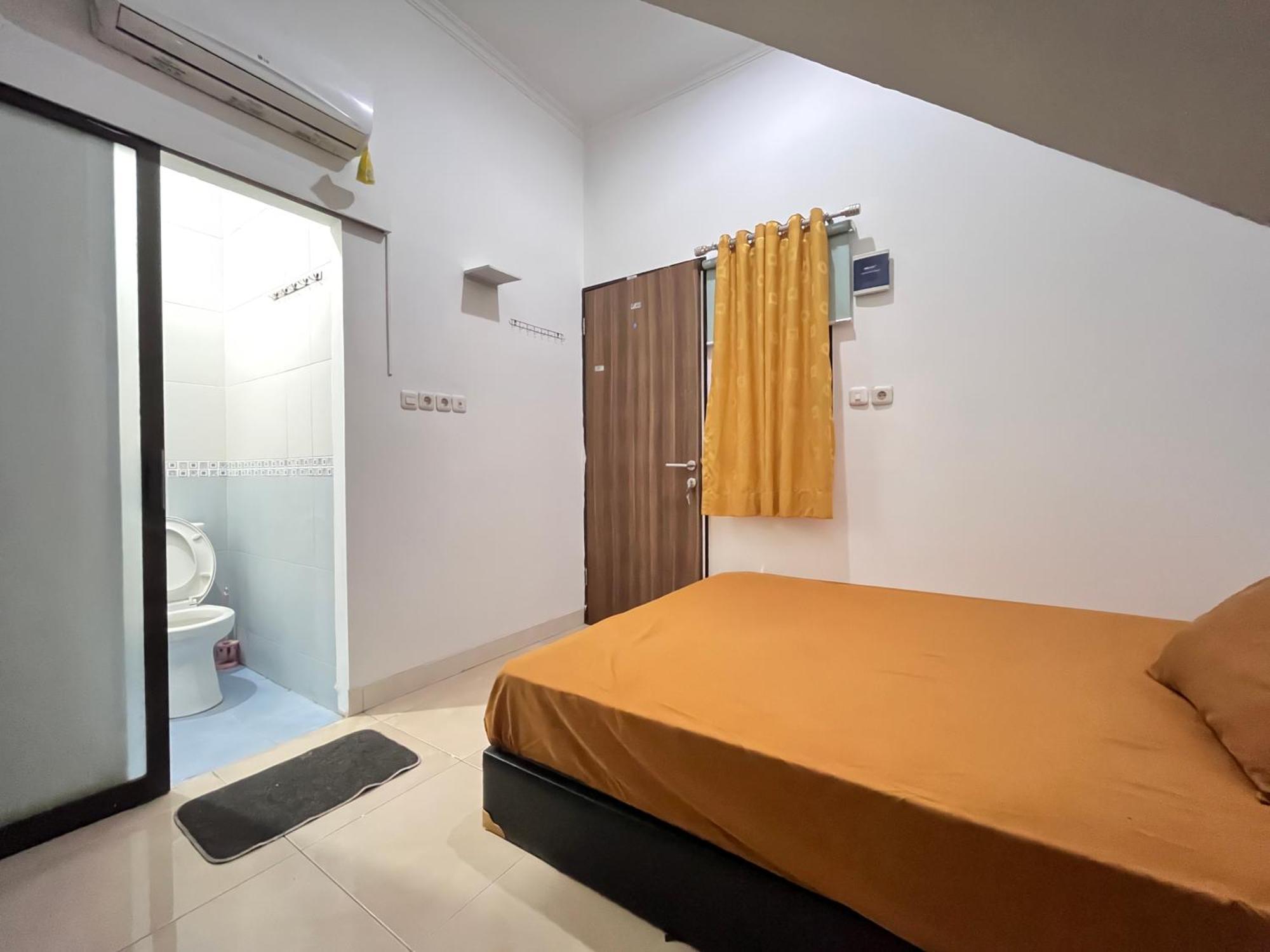 Sejahtra Rawamangun Hostel Jakarta
